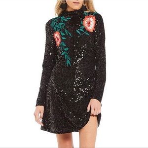 🛍NWT Gianni Bini Sequin Embroidered Dress
